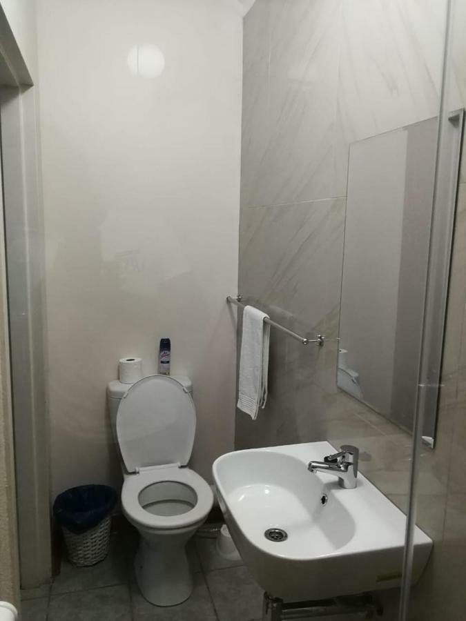 Emangunini Guest House Ричардс Бей Екстериор снимка